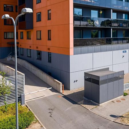 Апартаменты Orange Sipelga Balcony & Free Parking Таллин Экстерьер фото
