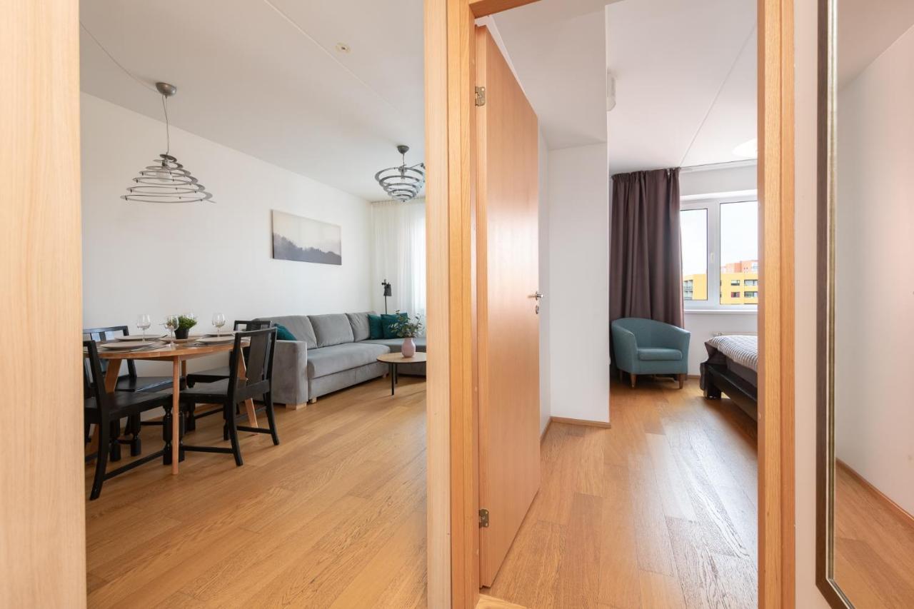Апартаменты Orange Sipelga Balcony & Free Parking Таллин Экстерьер фото
