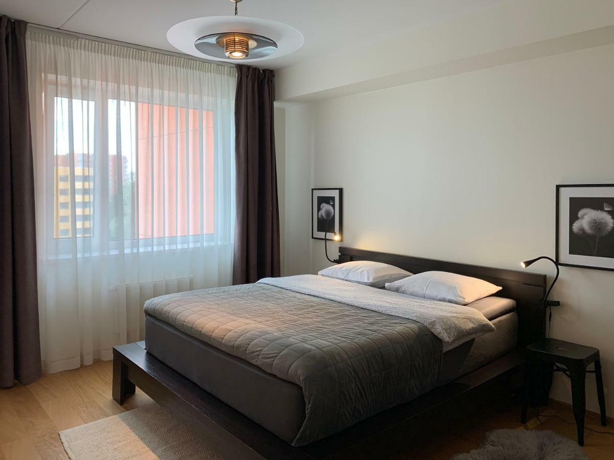 Апартаменты Orange Sipelga Balcony & Free Parking Таллин Экстерьер фото